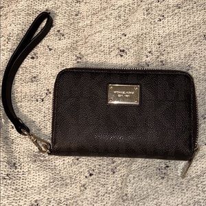 Michael Kors Wristlet